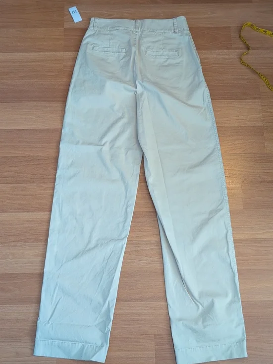 NWT Gap Barrel Khaki High Rise In Cream Color Size 0T Tall Length - Picture 10 of 11